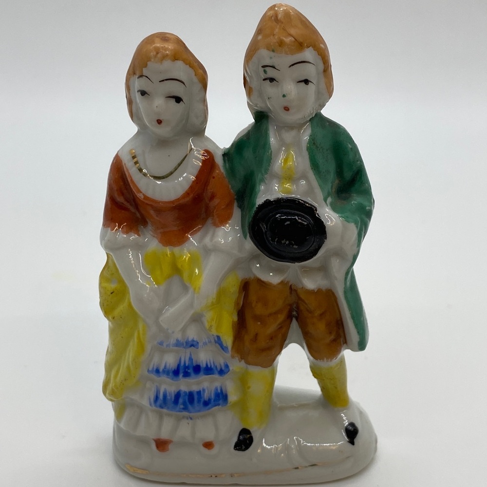 Victorian‎ Man Woman Made in Occupied Japan Porcelain Figurines
